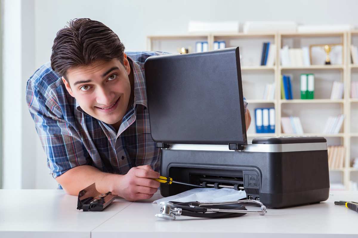 Qual a Diferença entre Impressoras de Jato de Tinta e DeskJet?